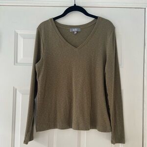 Green Women’s V-Neck Long Sleeve Top